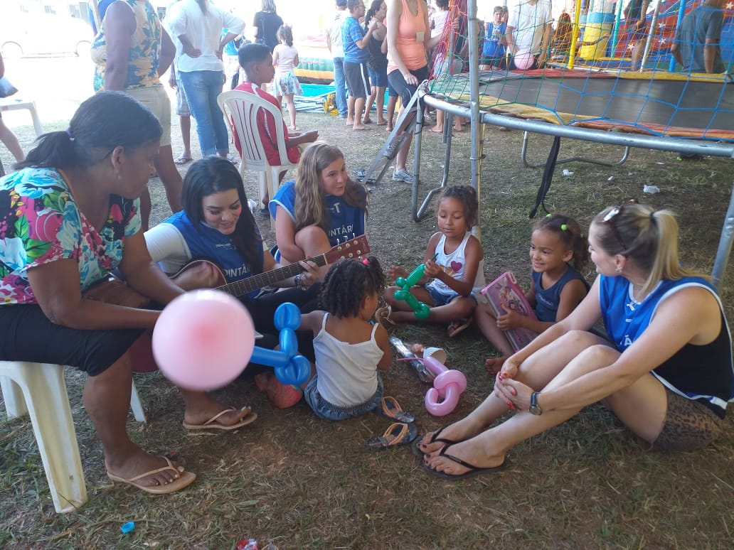 Governo de Minas leva atividades recreativas às crianças em Brumadinho 