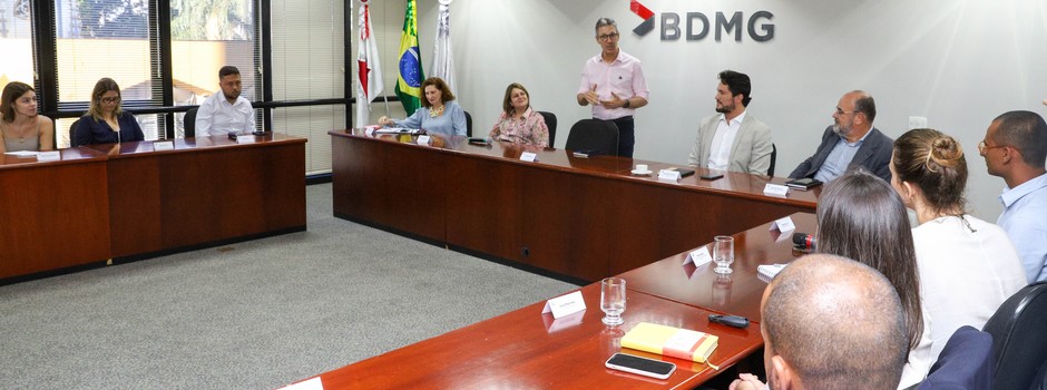 Governo de Minas e ‘Gerando Falcões’ avaliam parceria para incentivar  empreendedorismo social