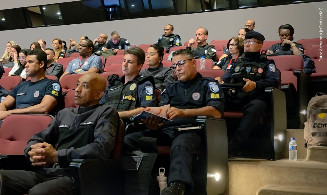 Governo de Minas promove capacitação sobre atendimento a pessoas com autismo para profissionais da segurança pública