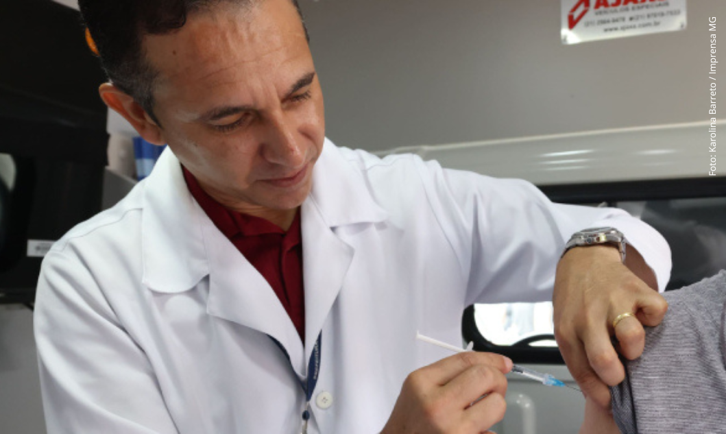 Praça de Serviços - Governo Presente desembarca na histórica Ouro Preto com atendimentos gratuitos no pré-feriado de Tiradentes