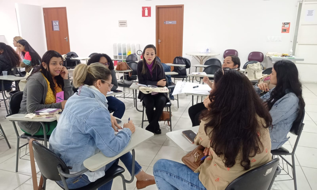 Sedese promove encontro para aprimorar atendimento a famílias na região de Teófilo Otoni