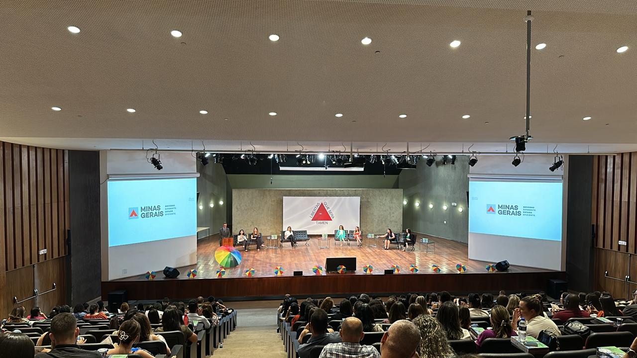 Sedese realiza 1º Seminário Estadual sobre Família Acolhedora